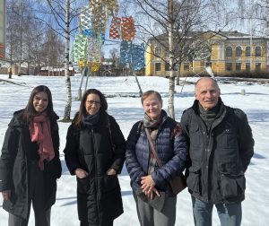 arcsoultion scientists in front of kongsbakken vgs in tromsø